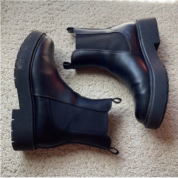 a new day Black Boots - Picture 1 of 11